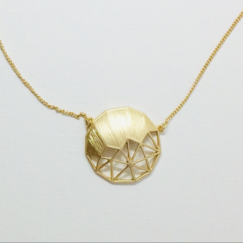 *Necklace A34S